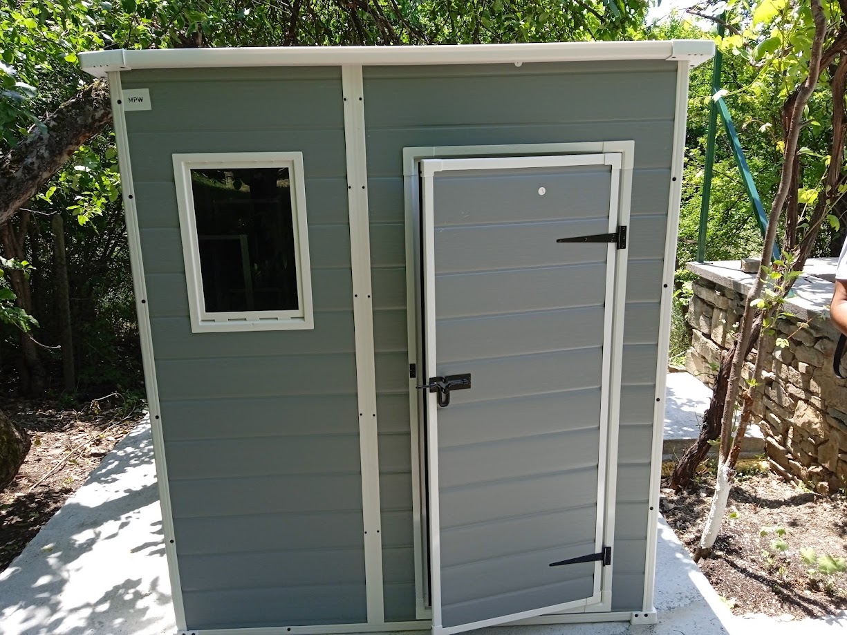 Градинска барака Keter Manor Pent, сива 183x185х200 см, 6x6ft, HDPE пластмаса - Image 12